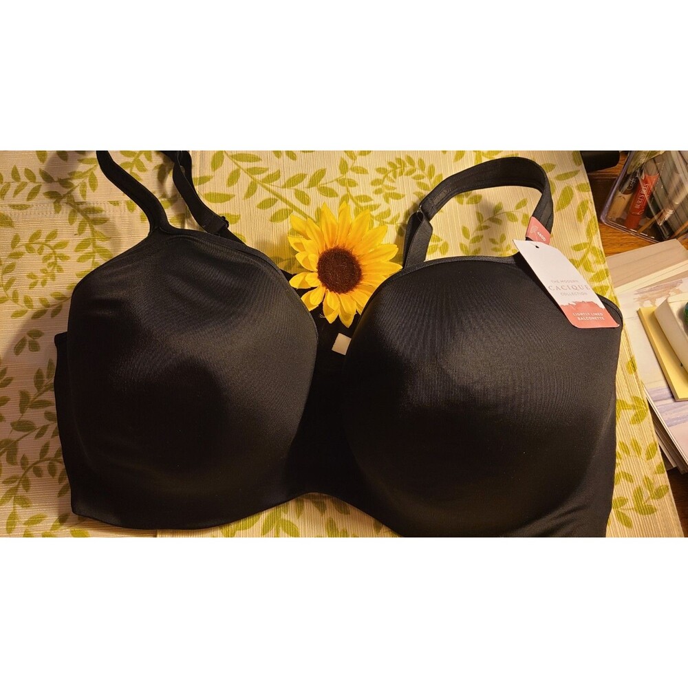 Cacique The Modern Collection Womans Bra 46DD Underwire Lightly Lined Black New